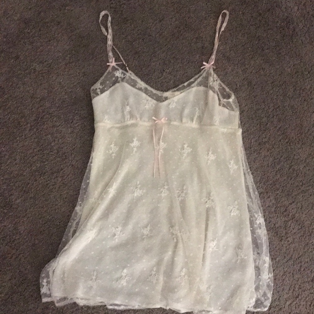 Flora large lingerie